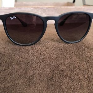 Ray Ban Erika Classic Sunglasses